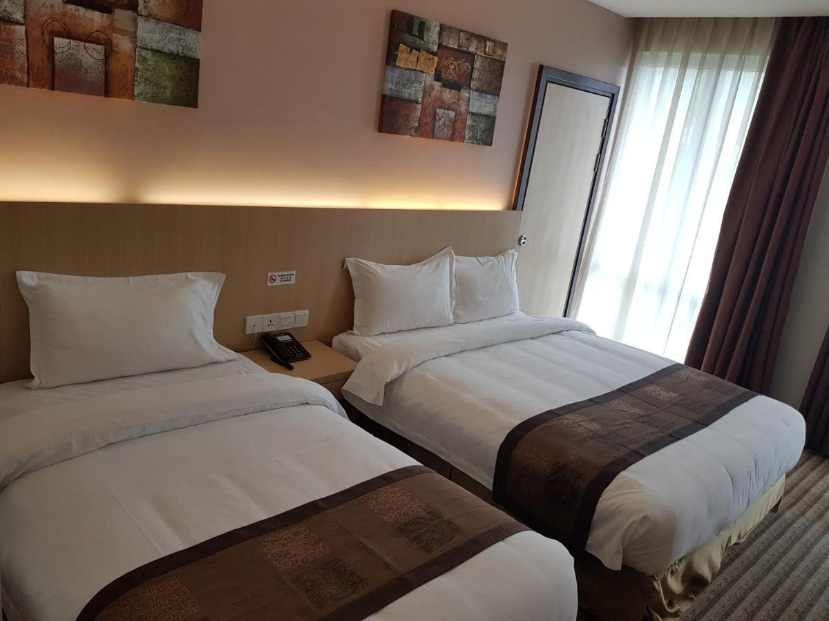 Dehome Boutique Hotel Kuching Ngoại thất bức ảnh
